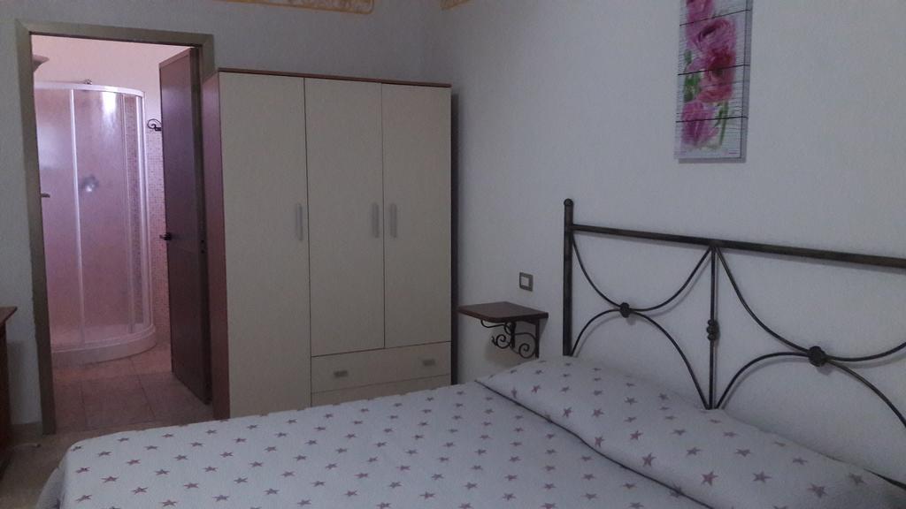 Affittacamere il Laghetto Siniscola Esterno foto